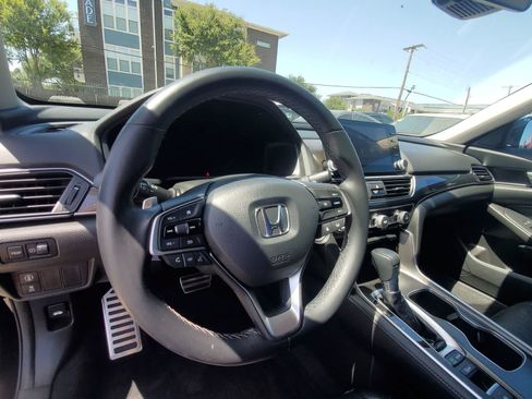 Used 2022 Honda Accord Sport Special Edition image 13