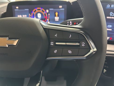 New 2026 Chevrolet Suburban LT w/ Comfort Package image 11