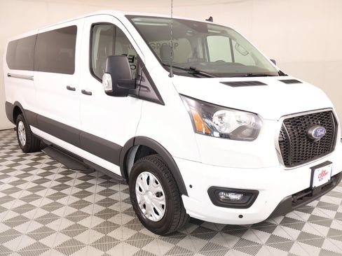 Used 2025 Ford Transit 350 XLT RWD image 1