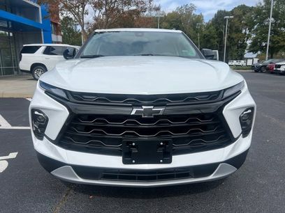 New 2025 Chevrolet Blazer LT w/ Midnight/Sport Edition