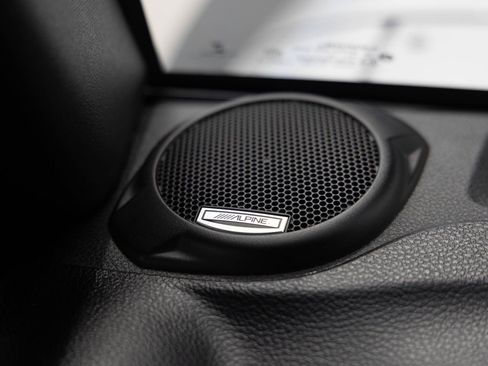 Used 2016 Jeep Wrangler Unlimited Rubicon image 23