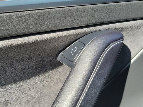 Used 2021 Tesla Model 3 Standard Range Plus RWD image 22