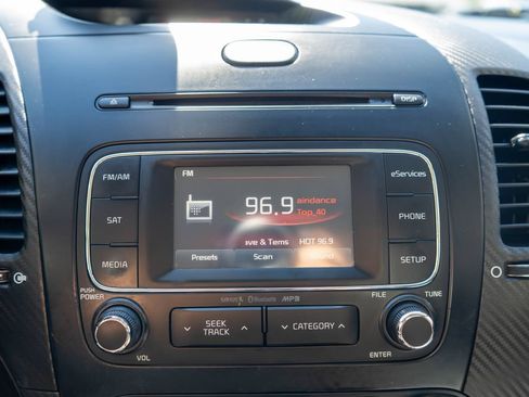 Used 2014 Kia Forte EX FWD image 21