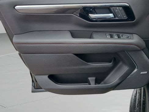 New 2026 Chevrolet Suburban RST w/ Comfort Package RWD image 20