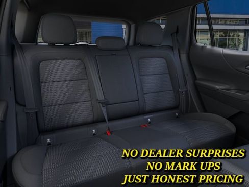 New 2026 Chevrolet Equinox LT FWD image 17