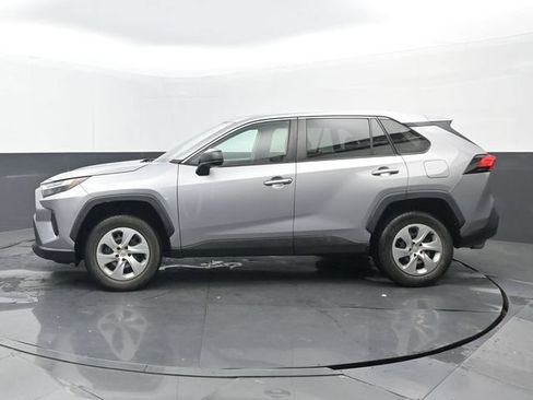 Used 2023 Toyota RAV4 LE FWD image 7