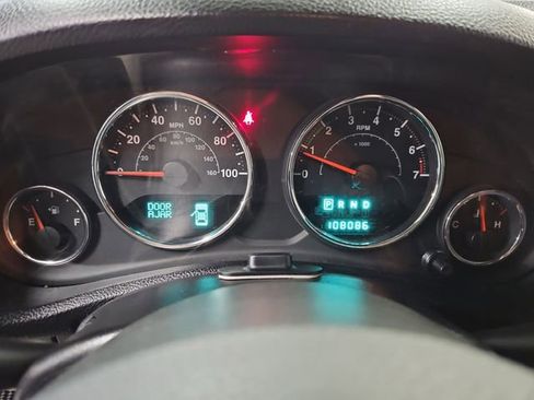 Used 2012 Jeep Wrangler Unlimited Sahara w/ Dual Top Group image 25