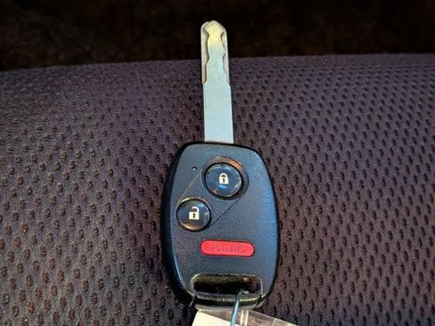 Used 2012 Honda Fit Sport image 29