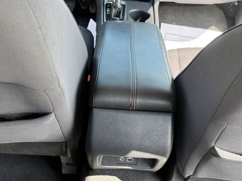 Used 2020 Nissan Altima 2.5 S FWD image 19