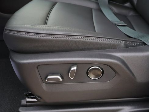 New 2026 GMC Yukon Denali image 47