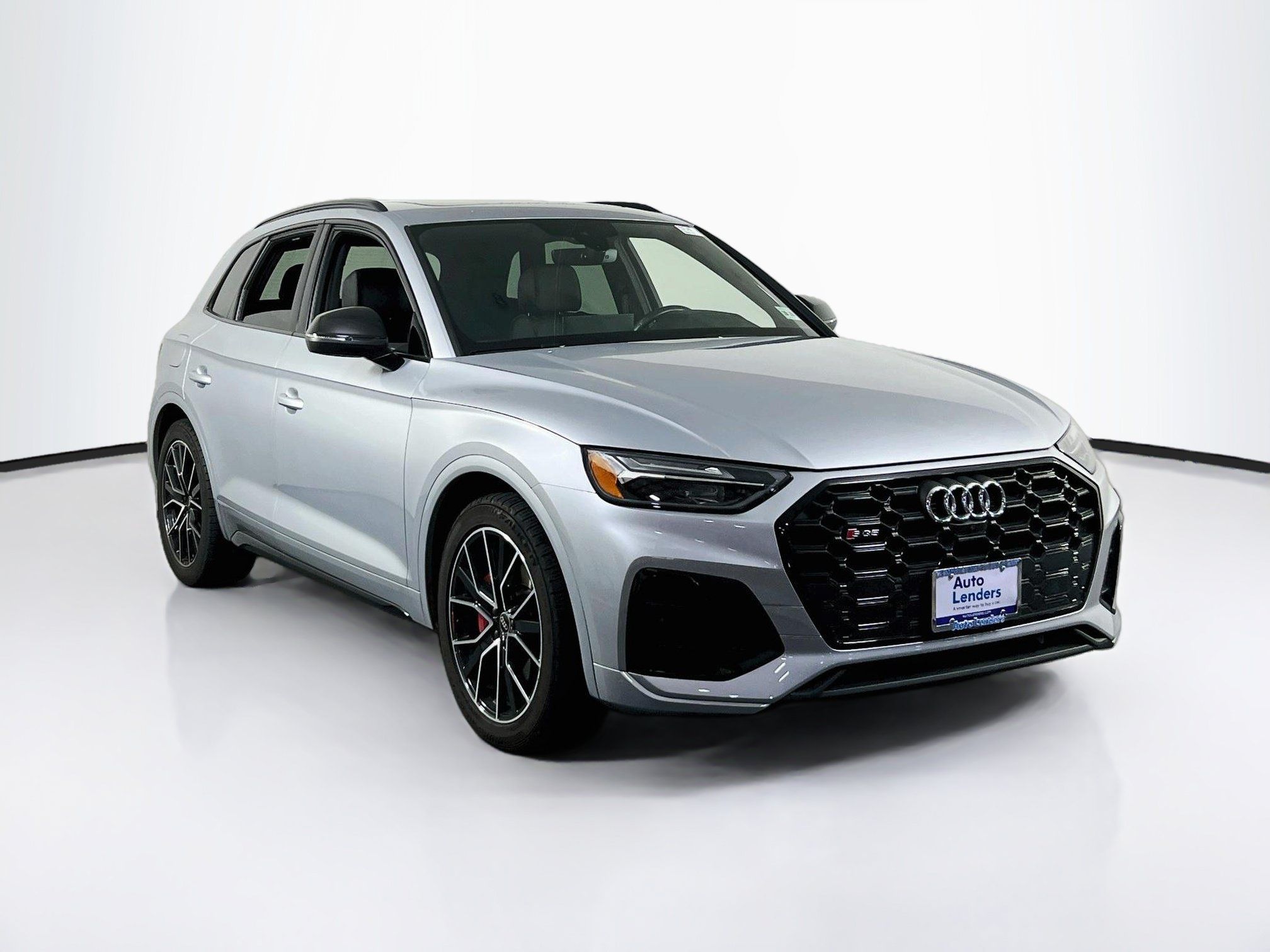 Used 2023 Audi SQ5 Premium Plus AWD/4WD image 3