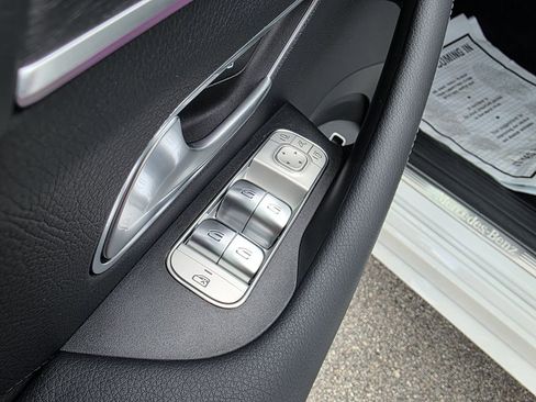 Used 2026 Mercedes-Benz GLE 350 4MATIC image 18