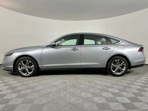 Used 2023 Honda Accord EX image 14