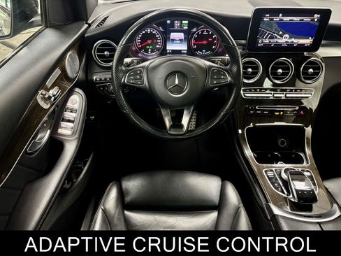 Used 2019 Mercedes-Benz GLC 350e 4MATIC image 2
