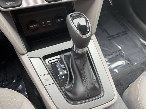 Used 2019 Hyundai Elantra SEL FWD image 20