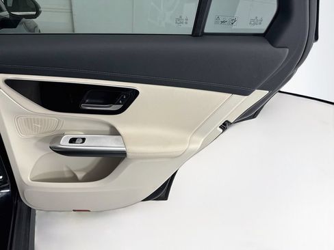 Certified 2024 Mercedes-Benz GLC 300 4MATIC image 25