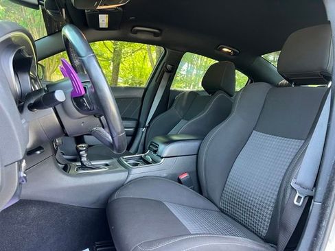 Used 2022 Dodge Charger GT RWD image 13