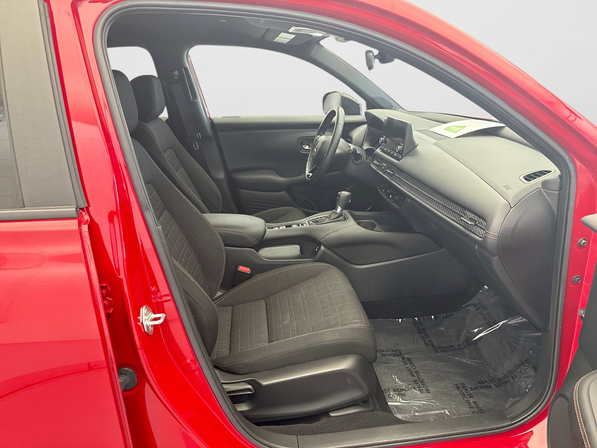 Used 2024 Honda HR-V Sport image 16