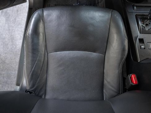 Used 2019 Toyota 4Runner Limited AWD/4WD image 31