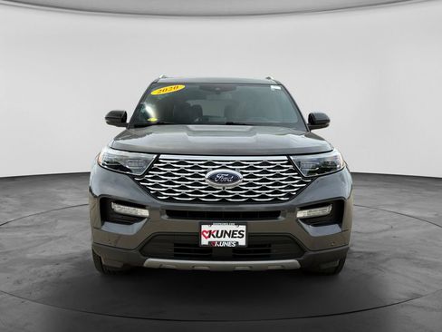 Used 2020 Ford Explorer Platinum w/ Premium Technology Package AWD/4WD image 2