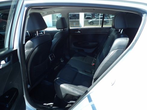 Used 2019 Kia Sportage SX image 11