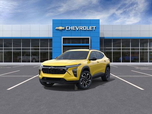 New 2025 Chevrolet Trax RS w/ Driver Confidence Package image 9
