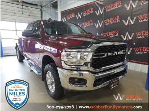 Used 2022 RAM 3500 Big Horn w/ Level C Equiment Group image 2