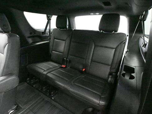 Used 2021 Chevrolet Suburban Z71 w/ Rear Media and Nav Package image 44