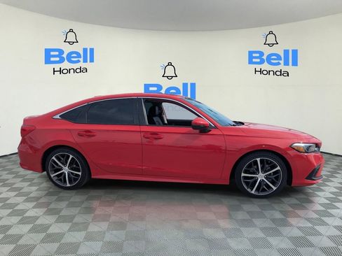 Used 2023 Honda Civic Touring image 5