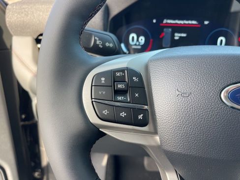 New 2026 Ford Explorer Active image 15