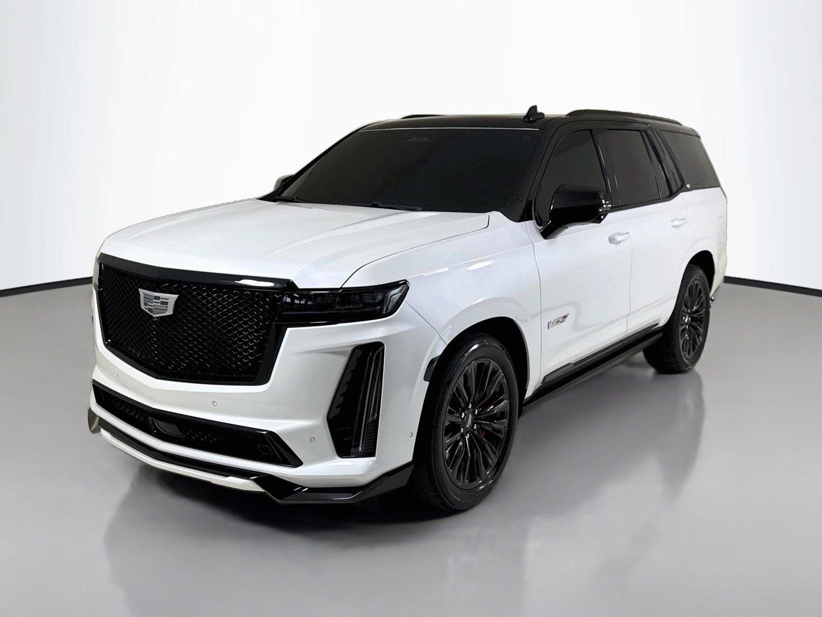 Used 2023 Cadillac Escalade V w/ LPO, ONYX Package AWD/4WD image 9