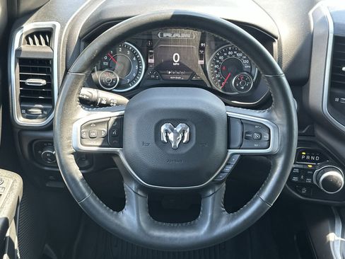 Used 2022 RAM 1500 Big Horn AWD/4WD image 19