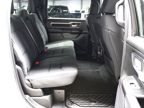 New 2026 RAM 1500 4x4 Crew Cab image 34