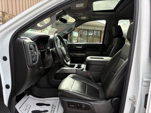 Used 2020 Chevrolet Silverado 2500 LTZ w/ LTZ Premium Package image 18