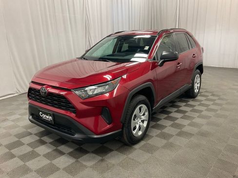 Used 2021 Toyota RAV4 LE AWD/4WD image 8
