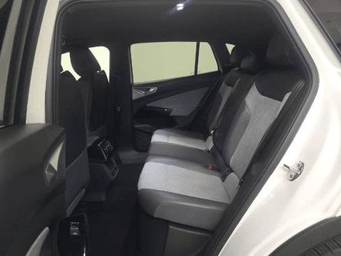 Used 2023 Volkswagen ID.4 Pro RWD image 13