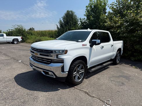 Used 2021 Chevrolet Silverado 1500 LTZ AWD/4WD image 2