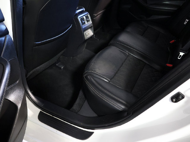 Used 2019 Nissan Maxima Platinum w/ Sport Mat Group FWD image 27