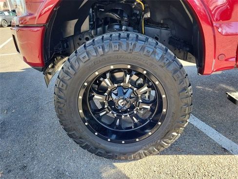 Used 2019 Ford F150 Platinum w/ Equipment Group 701A Luxury image 33