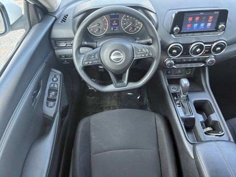 Used 2025 Nissan Sentra S FWD image 29