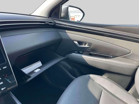 Used 2023 Hyundai Tucson Limited image 32