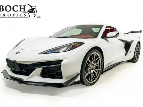 Used 2025 Chevrolet Corvette Z06 w/ Stealth Interior Trim Package RWD image 1