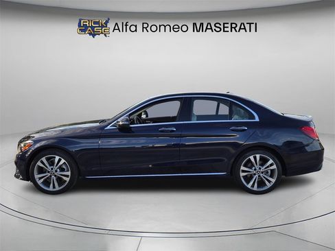 Used 2019 Mercedes-Benz C 300 Sedan image 3