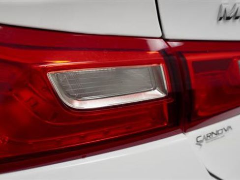 Used 2018 Chevrolet Malibu LT image 35