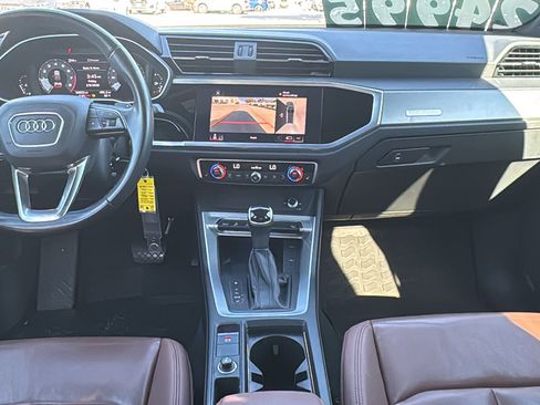 Used 2022 Audi Q3 2.0T Premium Plus image 17