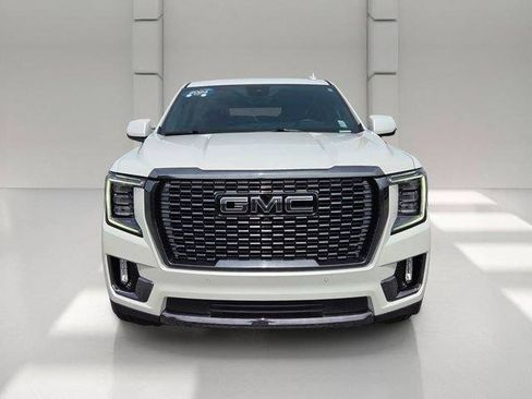 Certified 2024 GMC Yukon XL Denali Ultimate AWD/4WD image 8