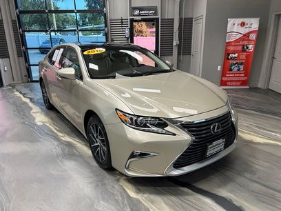 Used 2016 Lexus ES 350 w/ Luxury Package w/Wood Trim