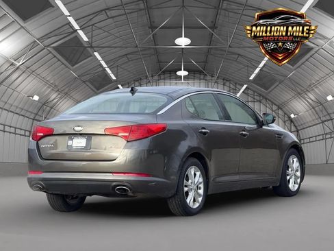Used 2013 Kia Optima EX w/ Premium Pkg FWD image 9