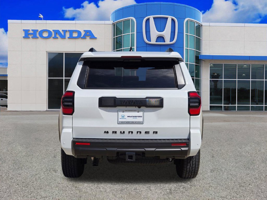 Used 2026 Toyota 4Runner TRD Off-Road Premium AWD/4WD image 4
