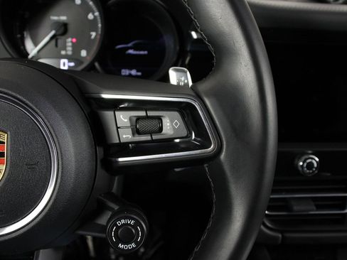 Certified 2023 Porsche Macan image 15